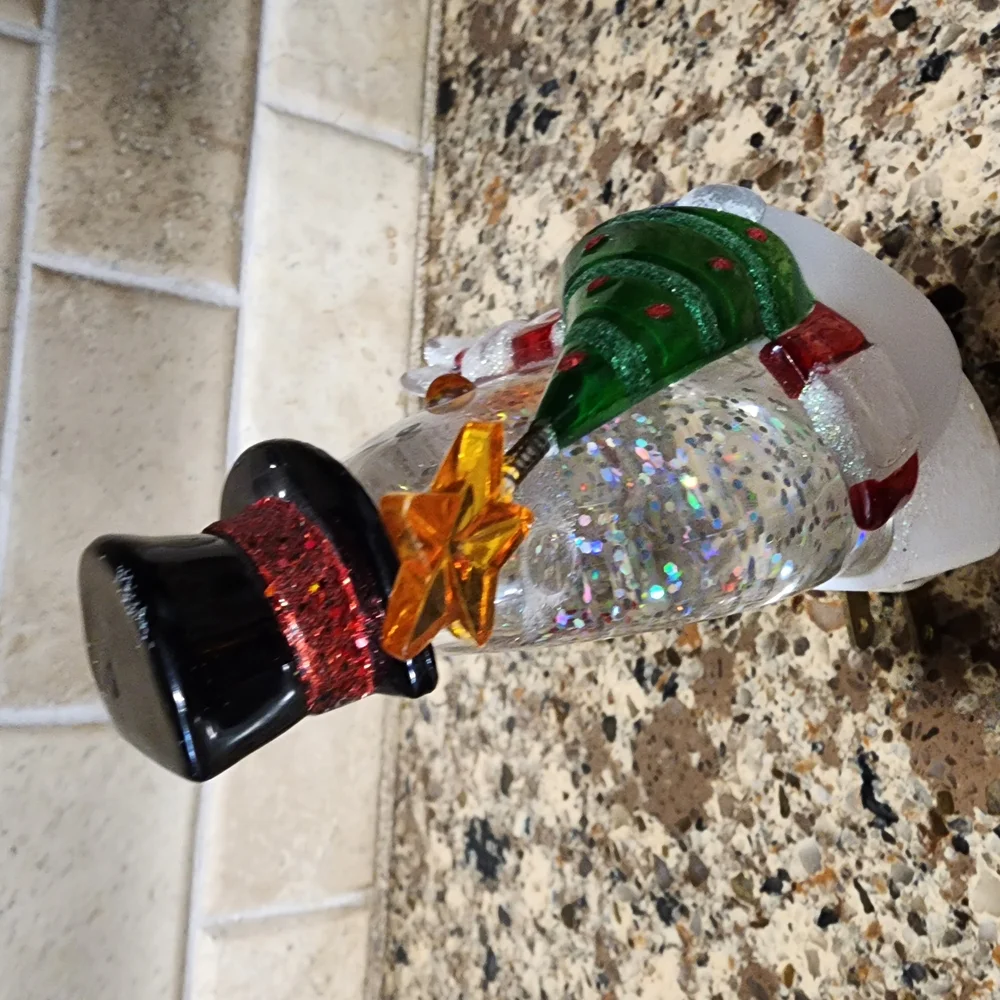 Festive Snowman Glass Plug In That Lights Up 3 1/2 Inches X 6 Inches
